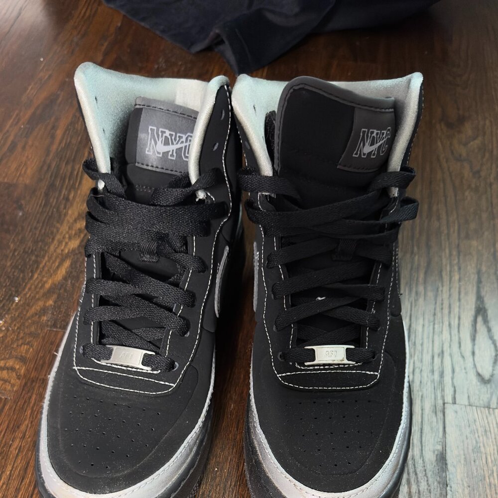 Nike Air Force 1 High "NYC" Edition | Rose Detail | Men's Size 8.5 | Gently Worn